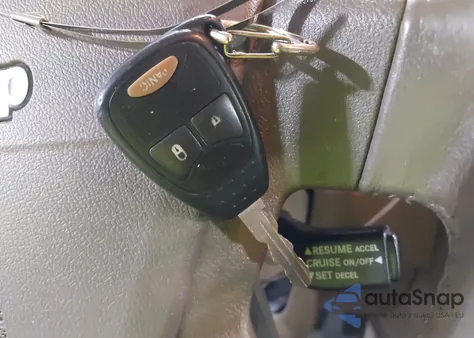 2007 Jeep Compass Limited z USA, uszkodzony, nr VIN 1J8FT57WX7D194136